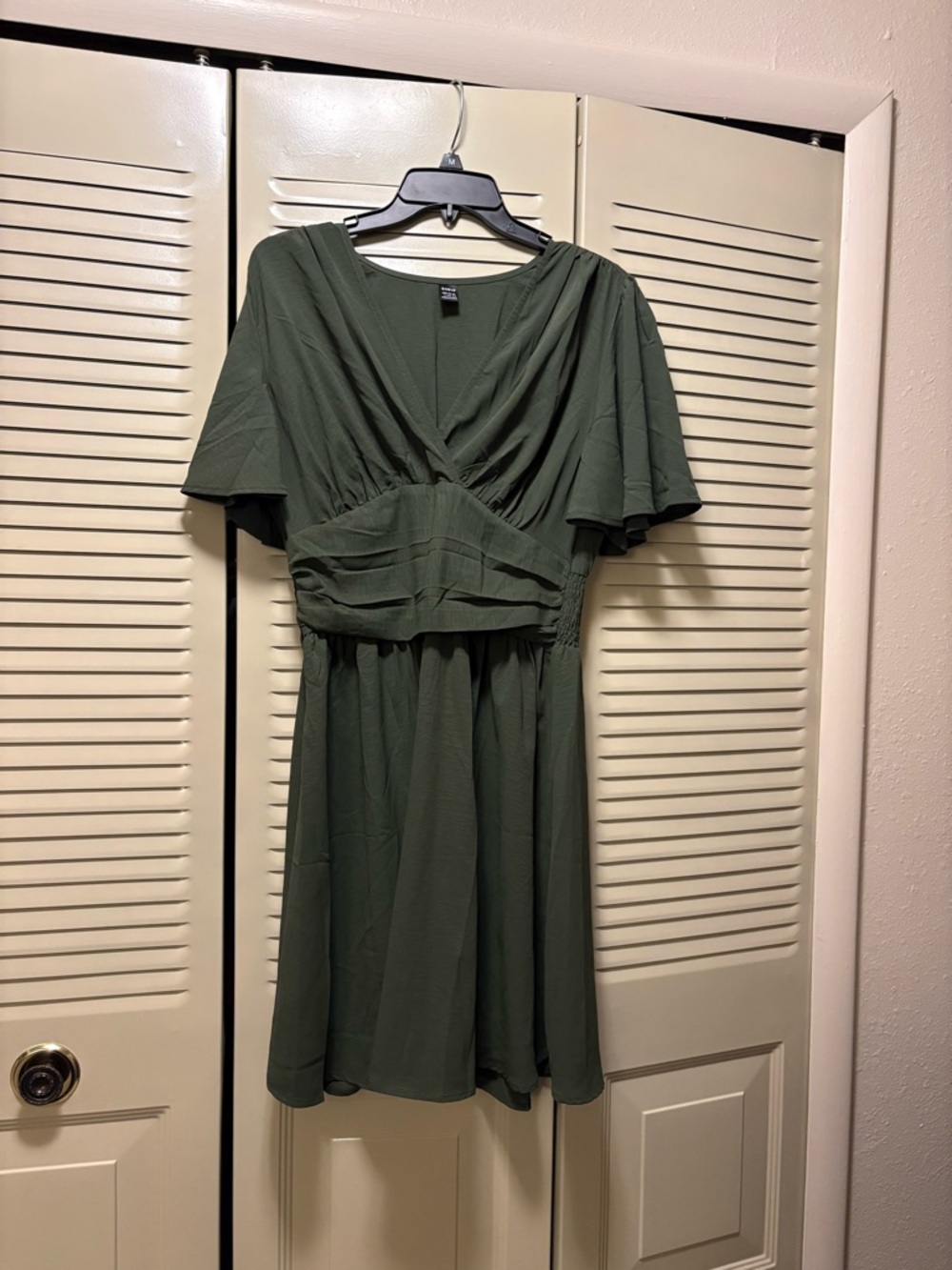 Women’s Olive Green V-Neck Flutter Sleeve Dress